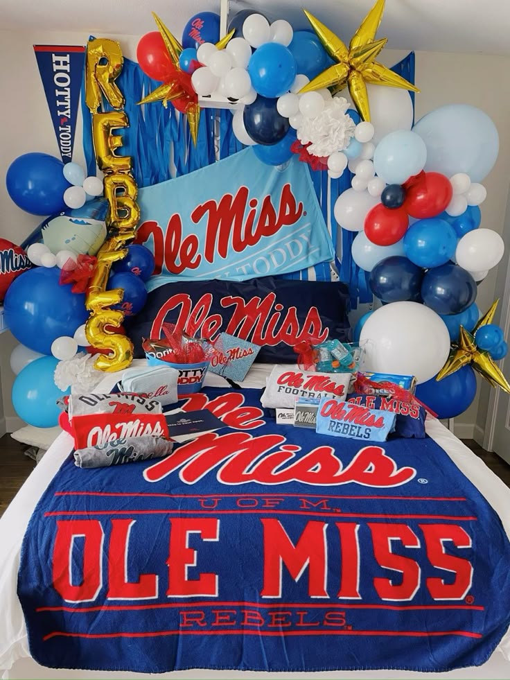 Ole Miss bed party decorations and balloons