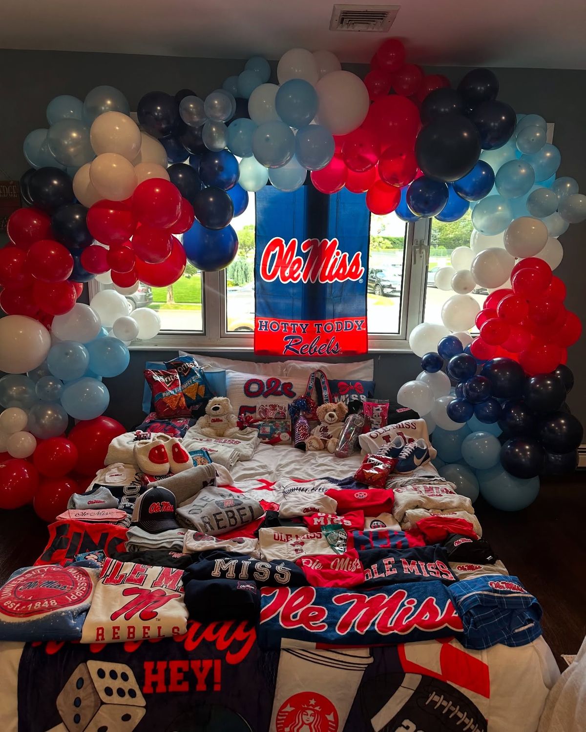 Ole Miss Rebels bed party setup