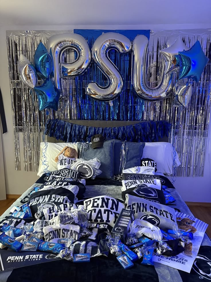 Penn State Nittany Lions bed party setup